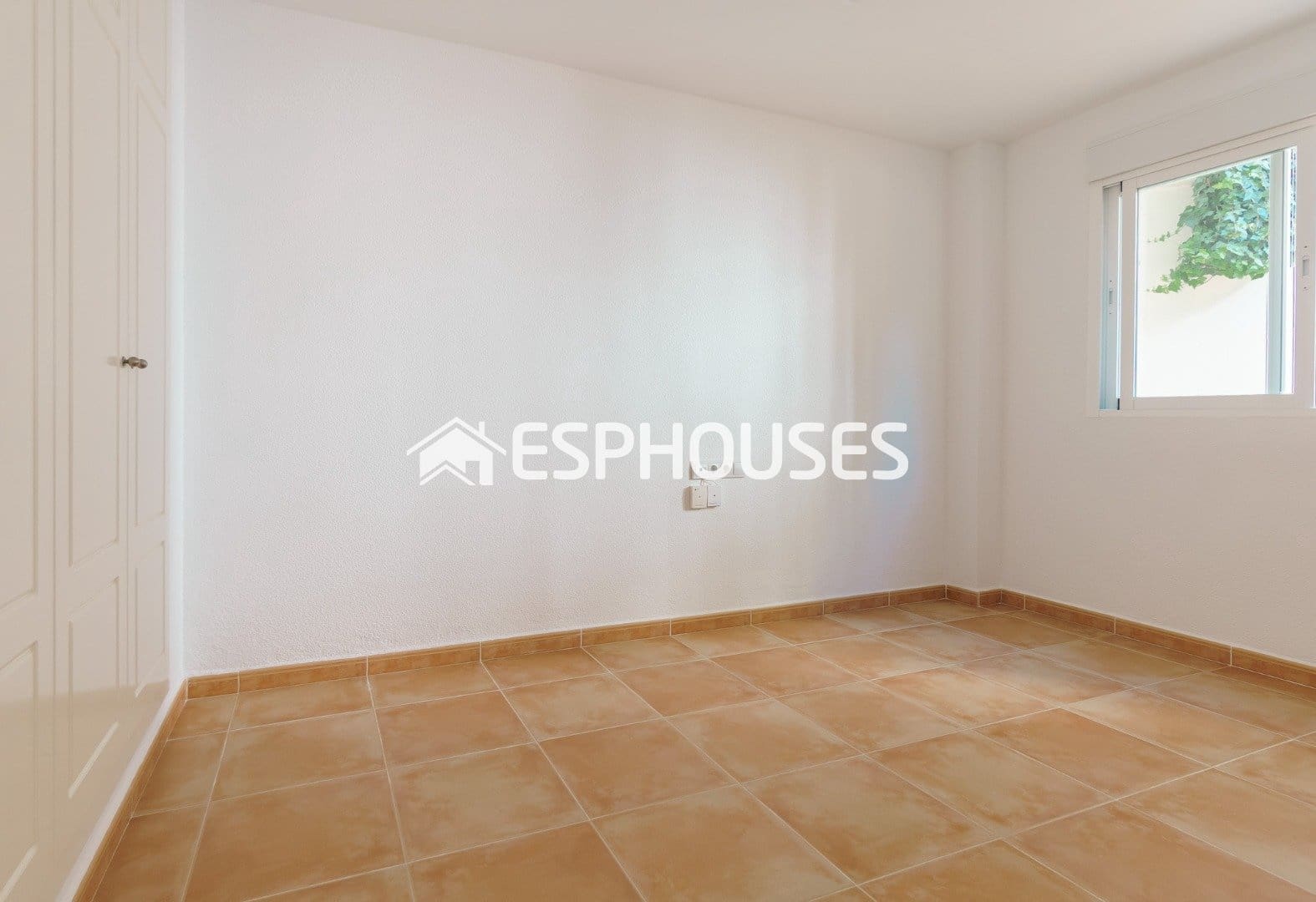 Apartamento de 3 habitaciones en Altea en venta con piscina garaje - 355.000 € (Ref: 9444446)