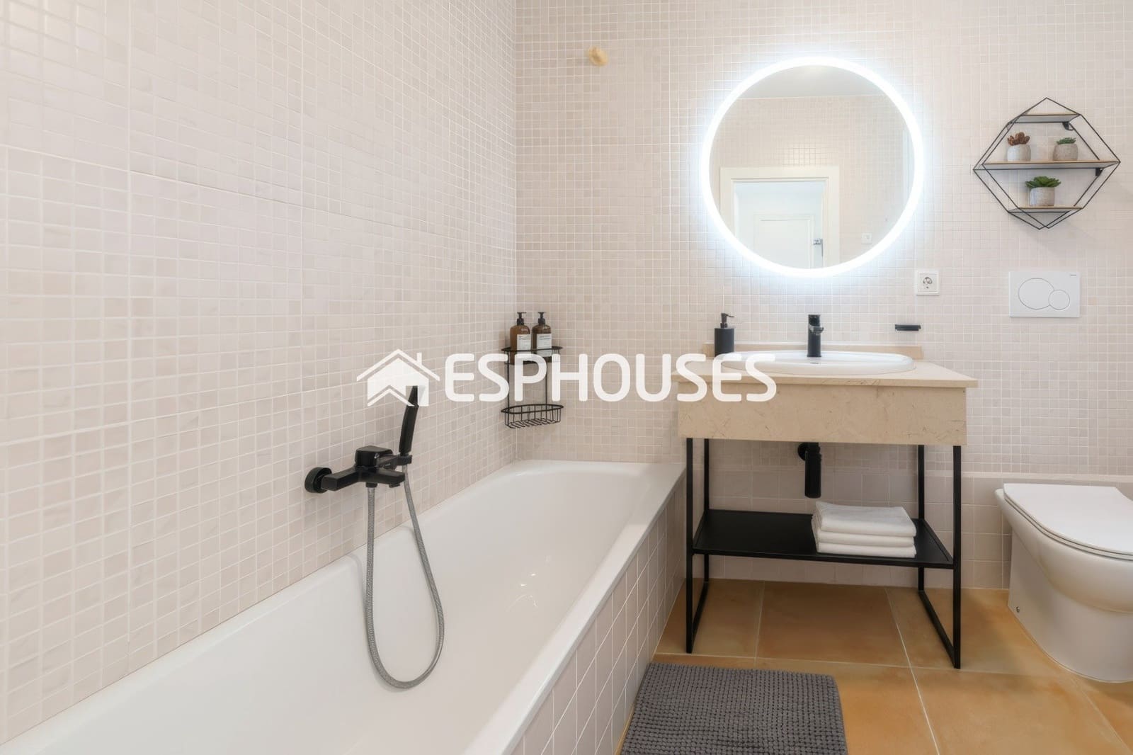 Apartamento de 3 habitaciones en Altea en venta con piscina garaje - 355.000 € (Ref: 9444446)