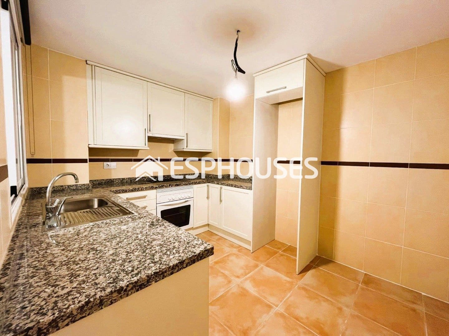 Apartamento de 3 habitaciones en Altea en venta con piscina garaje - 355.000 € (Ref: 9444446)