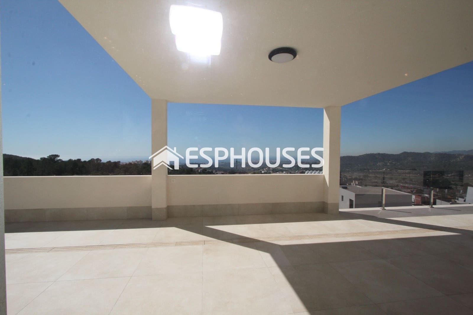 Chalet de 8 habitaciones en Finestrat en venta con piscina garaje - 2.600.000 € (Ref: 9444985)