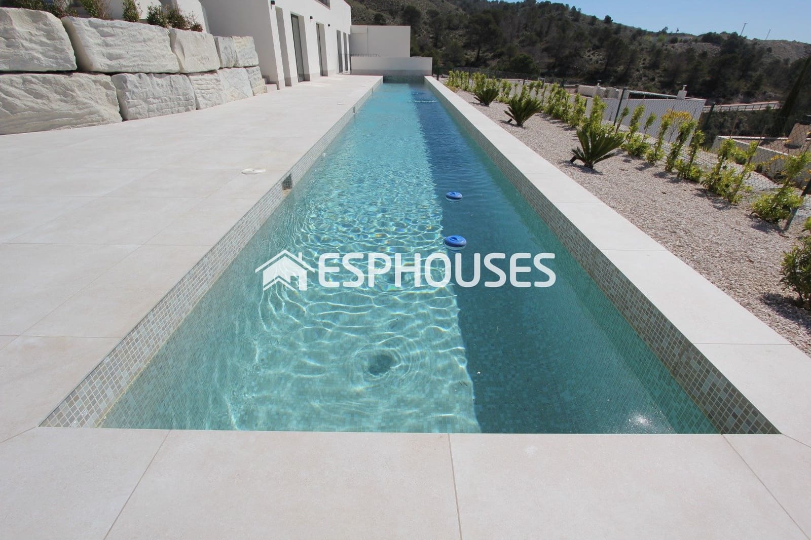 Chalet de 8 habitaciones en Finestrat en venta con piscina garaje - 2.600.000 € (Ref: 9444985)