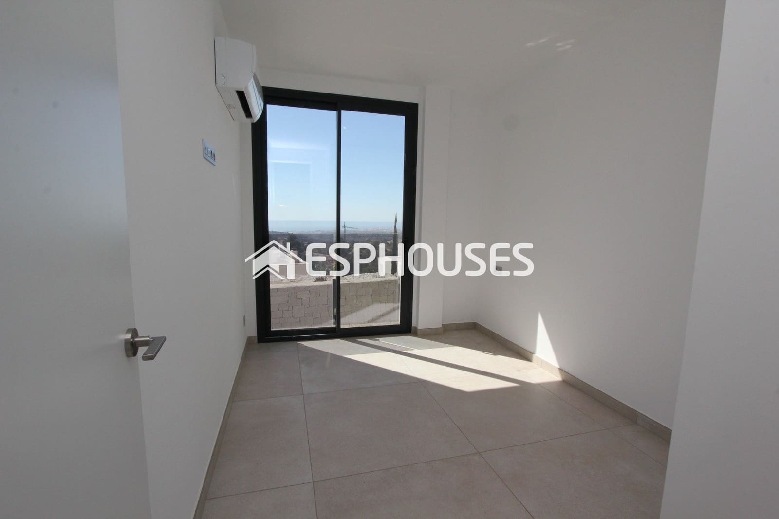 Chalet de 8 habitaciones en Finestrat en venta con piscina garaje - 2.600.000 € (Ref: 9444985)