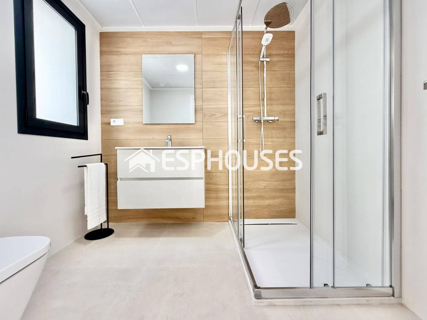 3 quarto Bungalow para venda em Cox com piscina garagem - 235 000 € (Ref: 9444986)