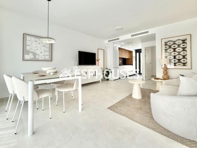 3 soveværelse Semi-Rækkehus til salg i Cox med swimmingpool - € 255.000 (Ref: 9444986)