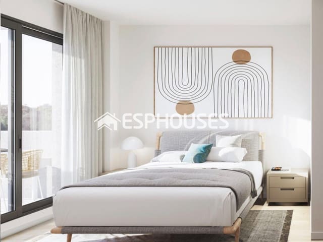 3 chambre Appartement à vendre à Las Piscinas Naturales, Torrevieja avec piscine - 464 000 € (Ref: 9444989)