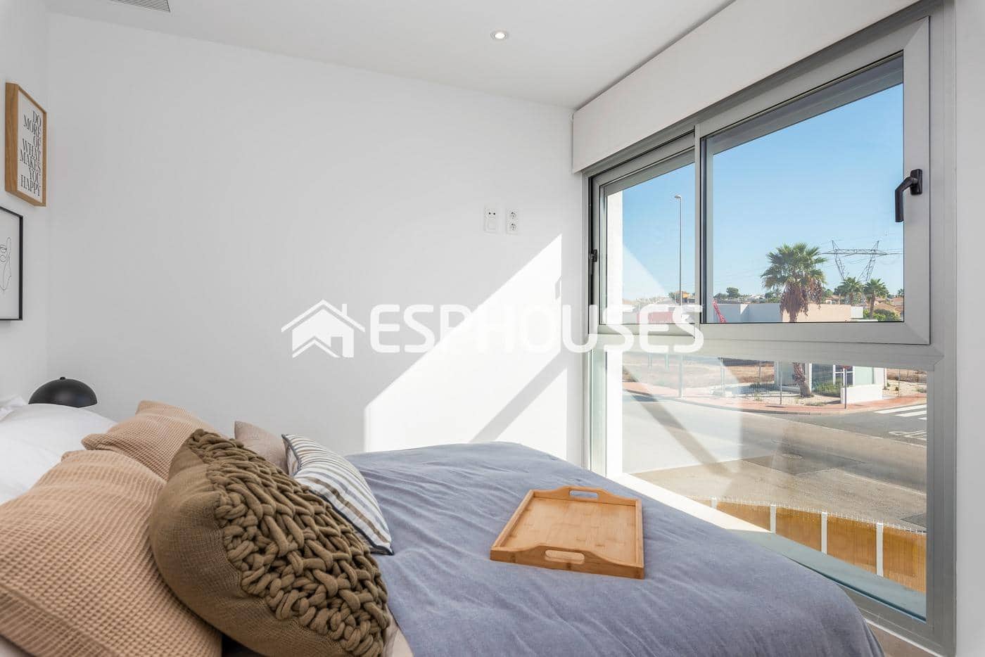 3 soverom Villa til salgs i Los Alcazares med svømmebasseng garasje - € 399 900 (Ref: 9444996)