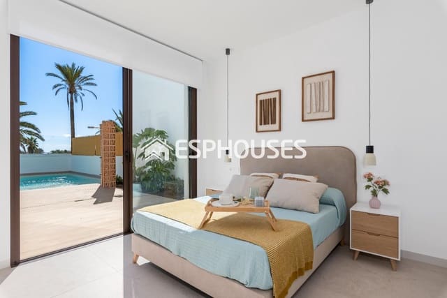 3 makuuhuone Huvila myytävänä paikassa Las Lomas de Rame - Bahía Bella, Los Alcázares mukana uima-altaan 
autotalli - 569 000 € (Ref: 9444997)