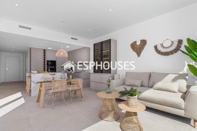 3 makuuhuone Huvila myytävänä paikassa Las Lomas de Rame - Bahía Bella, Los Alcázares mukana uima-altaan 
autotalli - 569 000 € (Ref: 9444997)