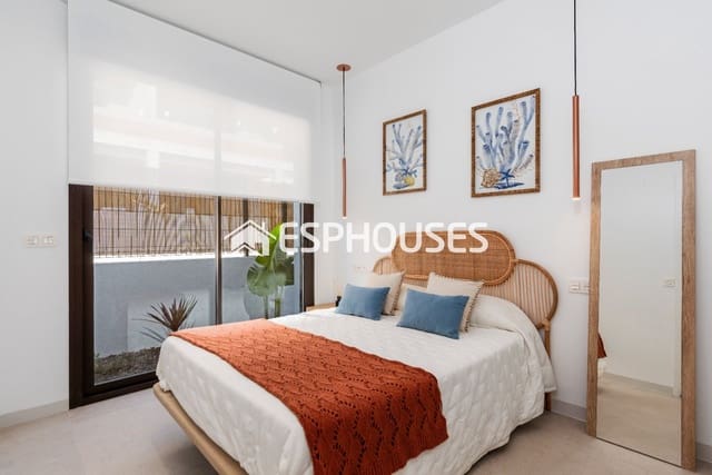 3 soveværelse Villa til salg i Las Lomas de Rame - Bahía Bella, Los Alcázares med swimmingpool - € 569.000 (Ref: 9444997)