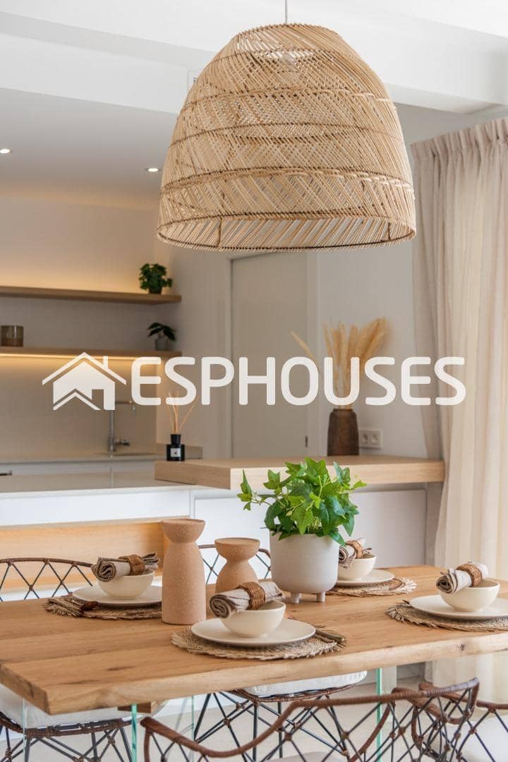 Chalet de 3 habitaciones en Dolores en venta con piscina garaje - 429.900 € (Ref: 9444998)