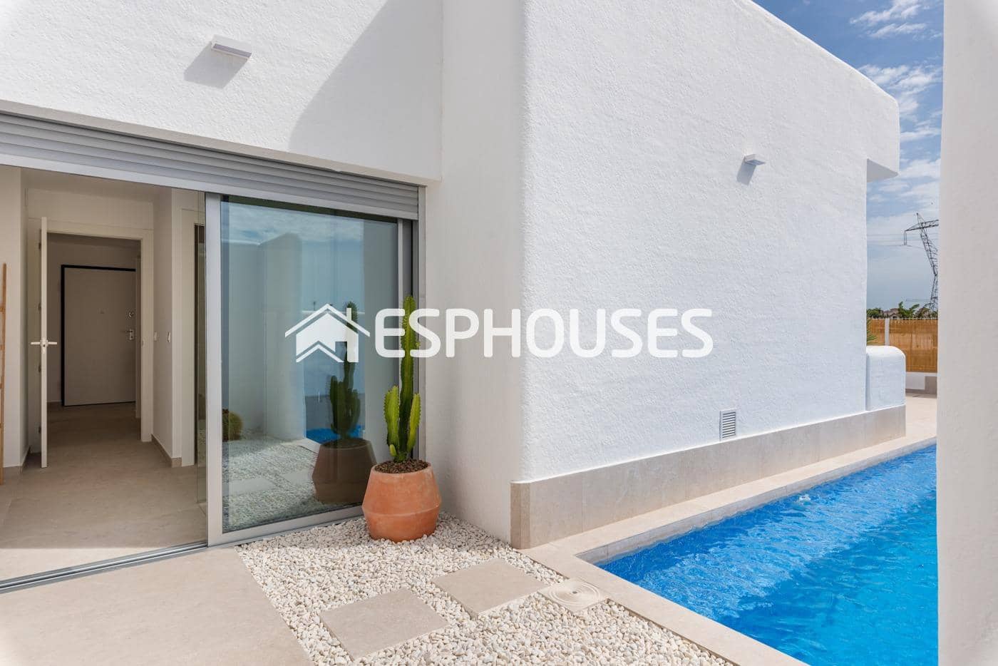 Chalet de 3 habitaciones en Dolores en venta con piscina garaje - 429.900 € (Ref: 9444998)