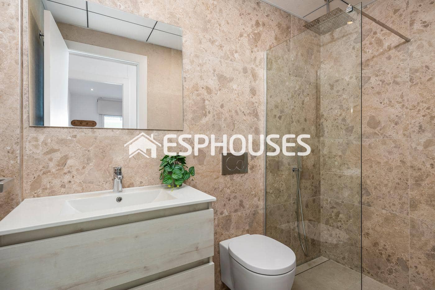 Chalet de 3 habitaciones en Dolores en venta con piscina garaje - 429.900 € (Ref: 9444998)