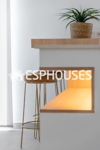 Chalet de 3 habitaciones en Benijófar en venta con piscina garaje - 569.900 € (Ref: 9444999)