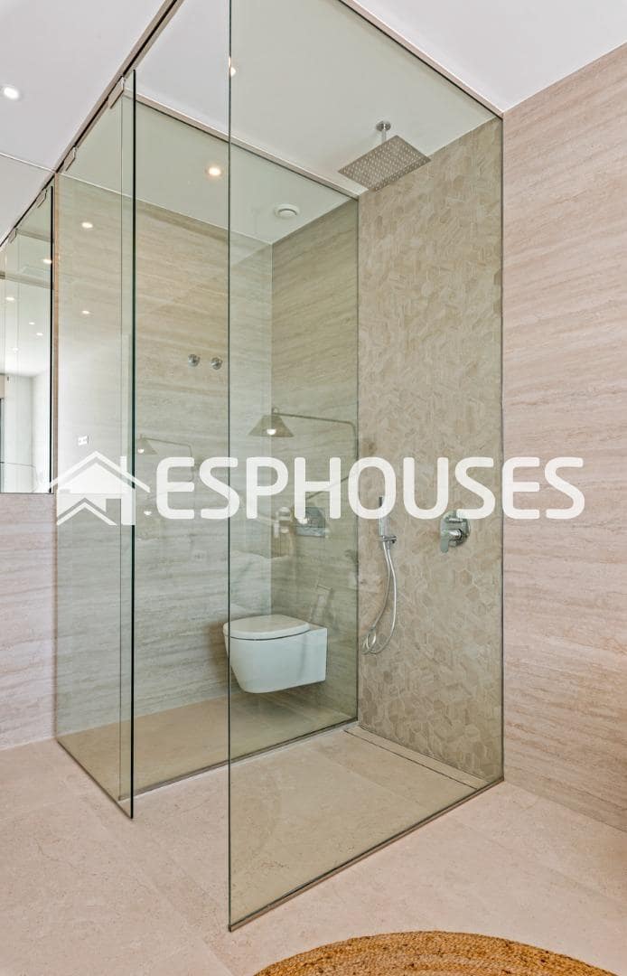 Chalet de 3 habitaciones en Benijófar en venta con piscina garaje - 569.900 € (Ref: 9444999)