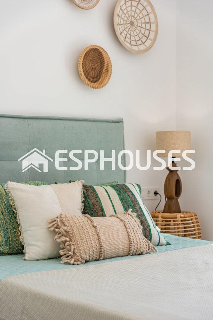 Chalet de 3 habitaciones en Benijófar en venta con piscina garaje - 569.900 € (Ref: 9444999)