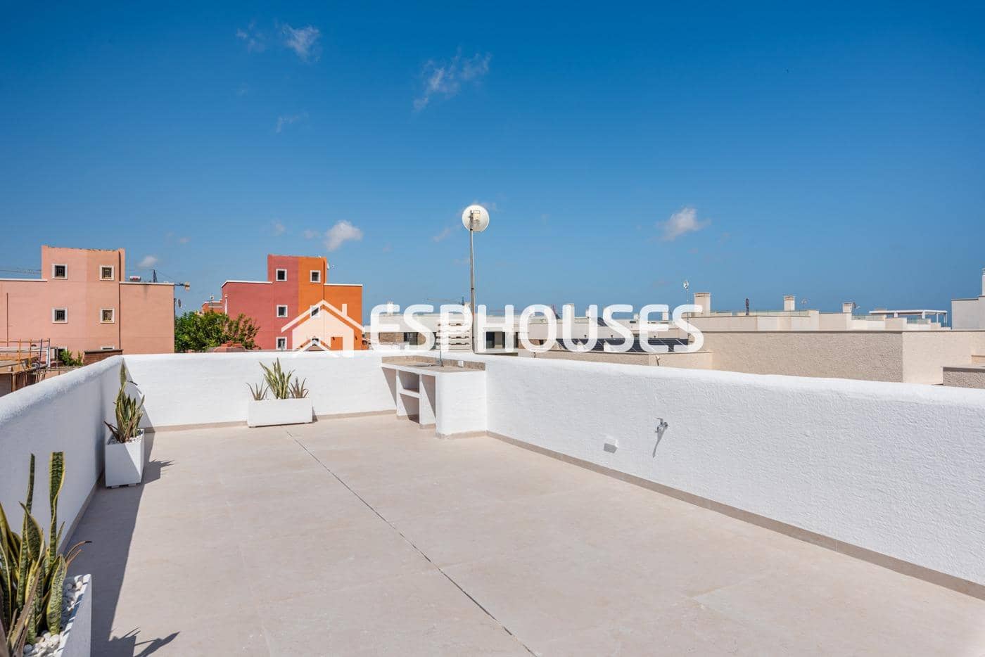 Chalet de 3 habitaciones en Benijófar en venta con piscina garaje - 569.900 € (Ref: 9444999)