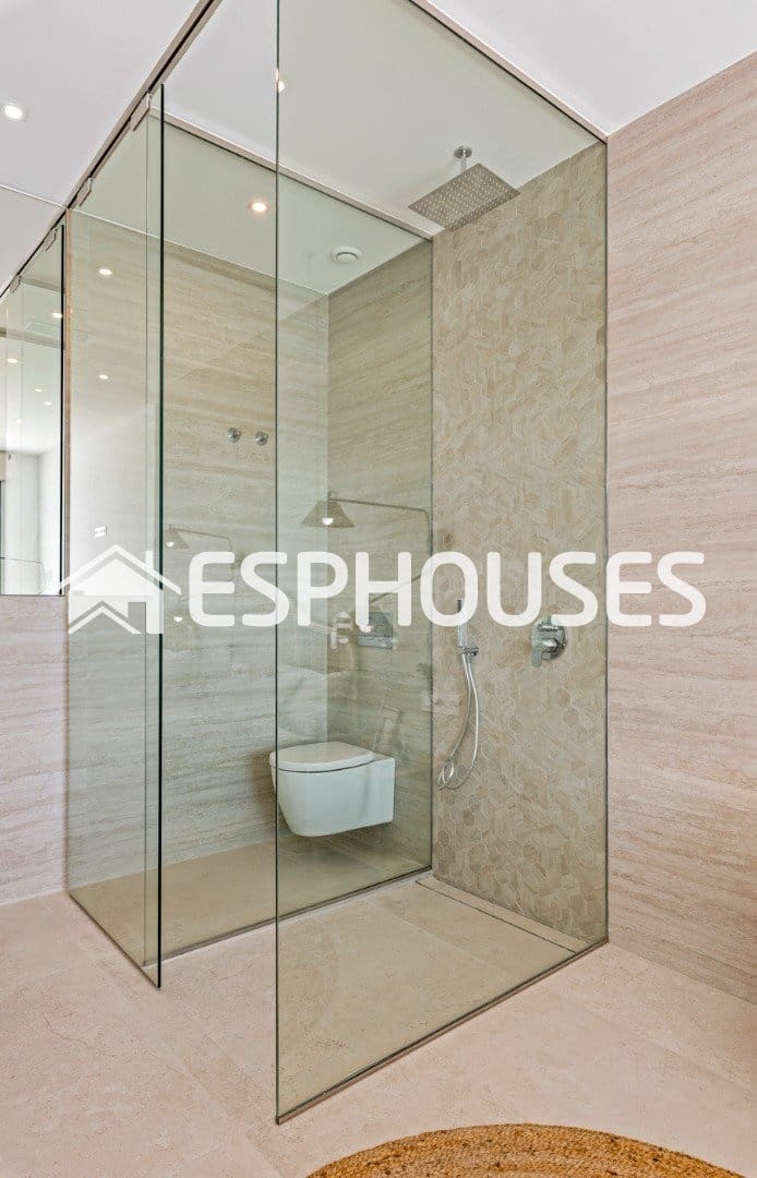 3 bedroom Villa for sale in Benijofar with pool - € 569,900 (Ref: 9444999)