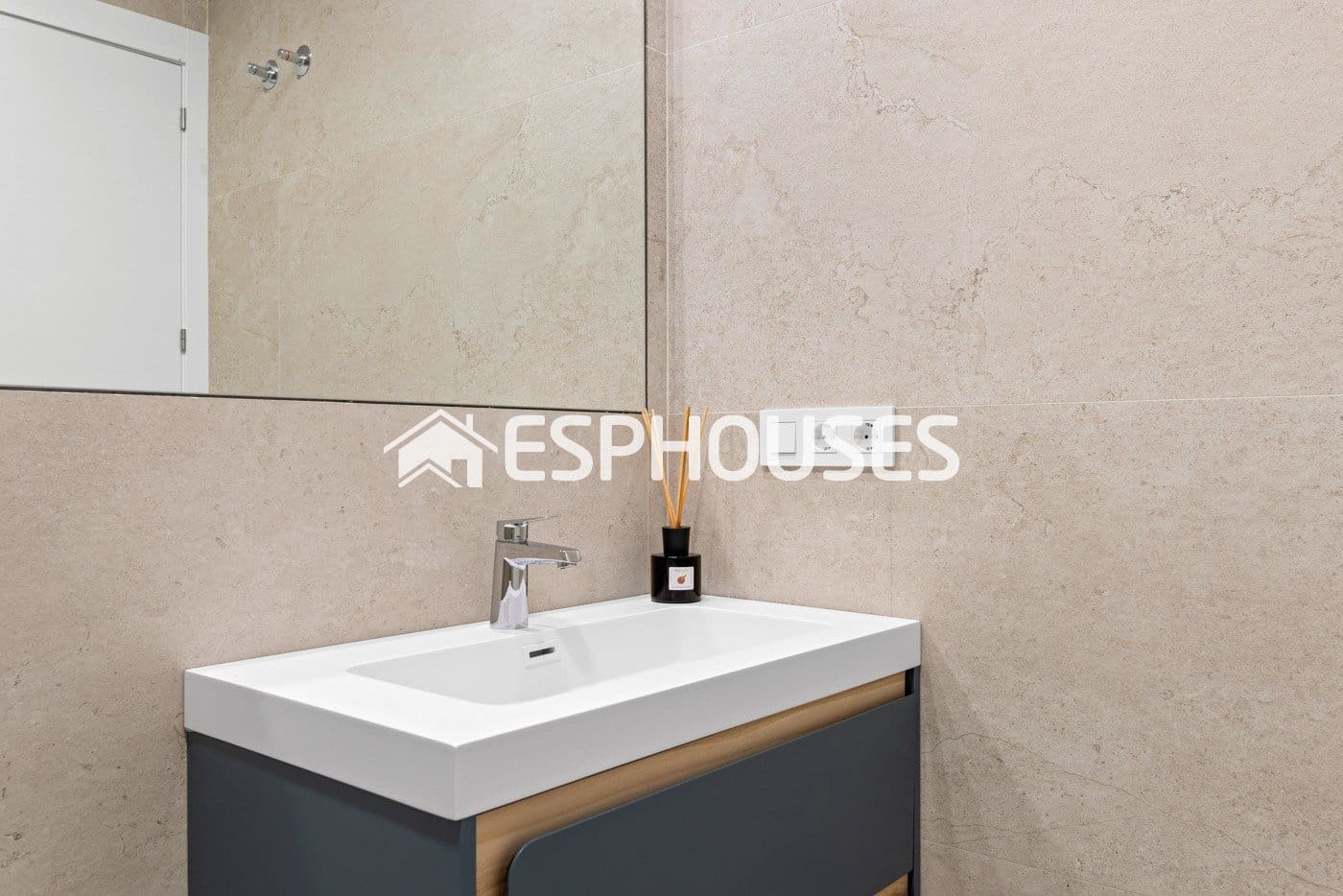 3 bedroom Villa for sale in Benijofar with pool - € 569,900 (Ref: 9444999)