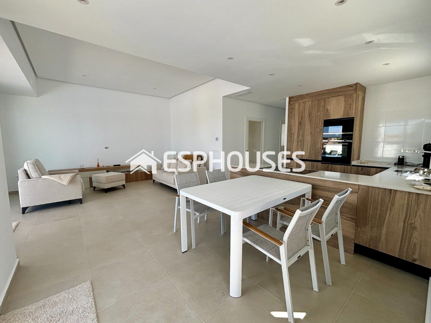 3 bedroom Villa for sale in Benijofar with pool - € 589,000 (Ref: 9445015)