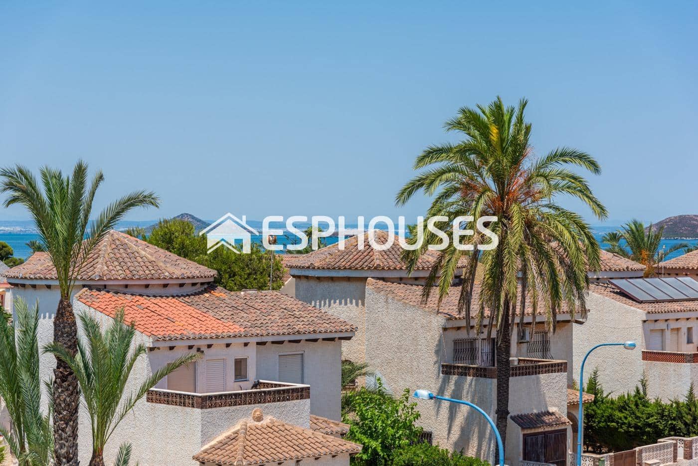 3 sovrum Villa till salu i Playa Honda med pool - 495 950 € (Ref: 9445027)