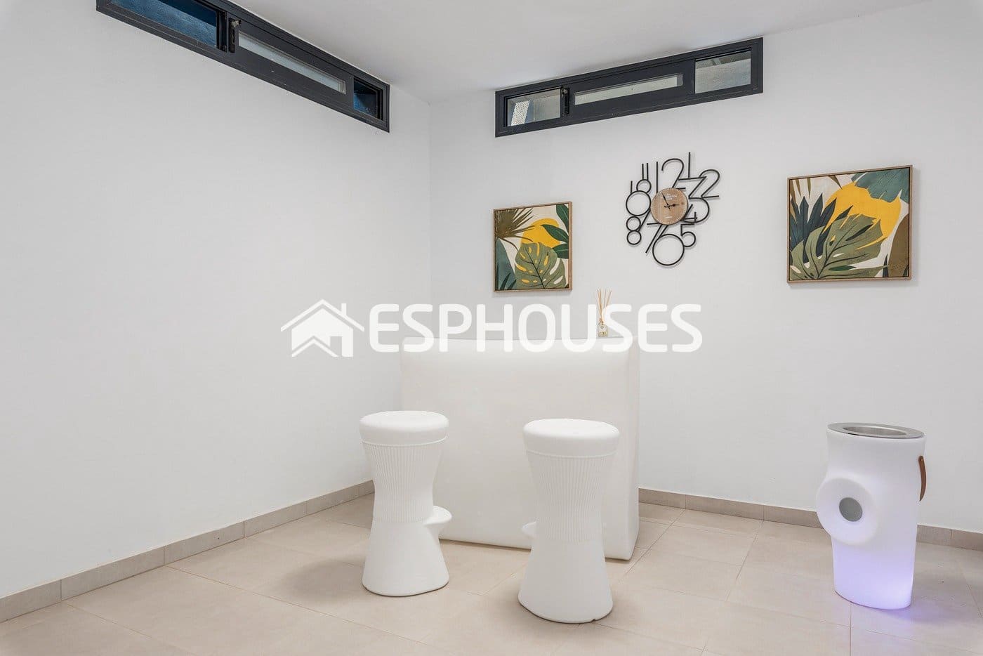 3 soverom Villa til salgs i Playa Honda med svømmebasseng - € 595 000 (Ref: 9445027)