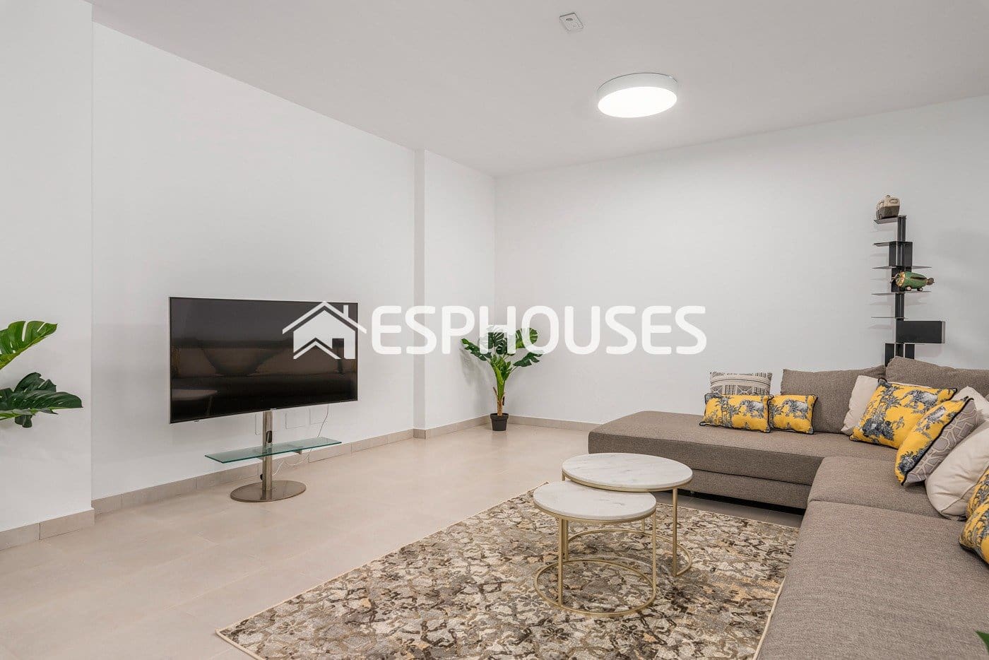 3 soverom Villa til salgs i Playa Honda med svømmebasseng - € 595 000 (Ref: 9445027)