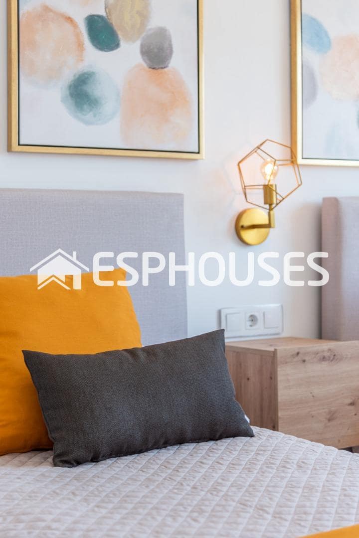 4 slaapkamer Villa te koop in Playa Honda met zwembad garage - € 630.000 (Ref: 9445028)