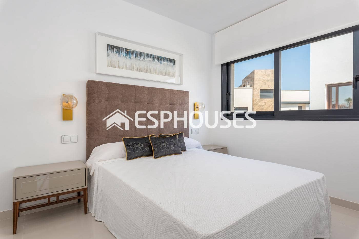 4 slaapkamer Villa te koop in Playa Honda met zwembad garage - € 630.000 (Ref: 9445028)