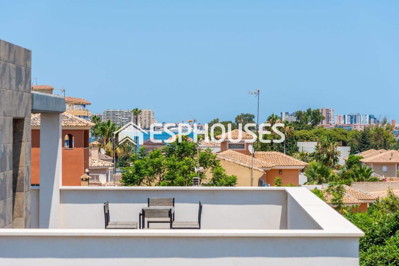 4 slaapkamer Villa te koop in Playa Honda met zwembad garage - € 630.000 (Ref: 9445028)