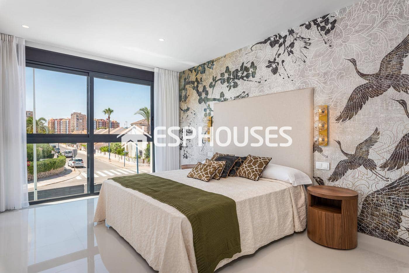 4 slaapkamer Villa te koop in Playa Honda met zwembad garage - € 630.000 (Ref: 9445028)