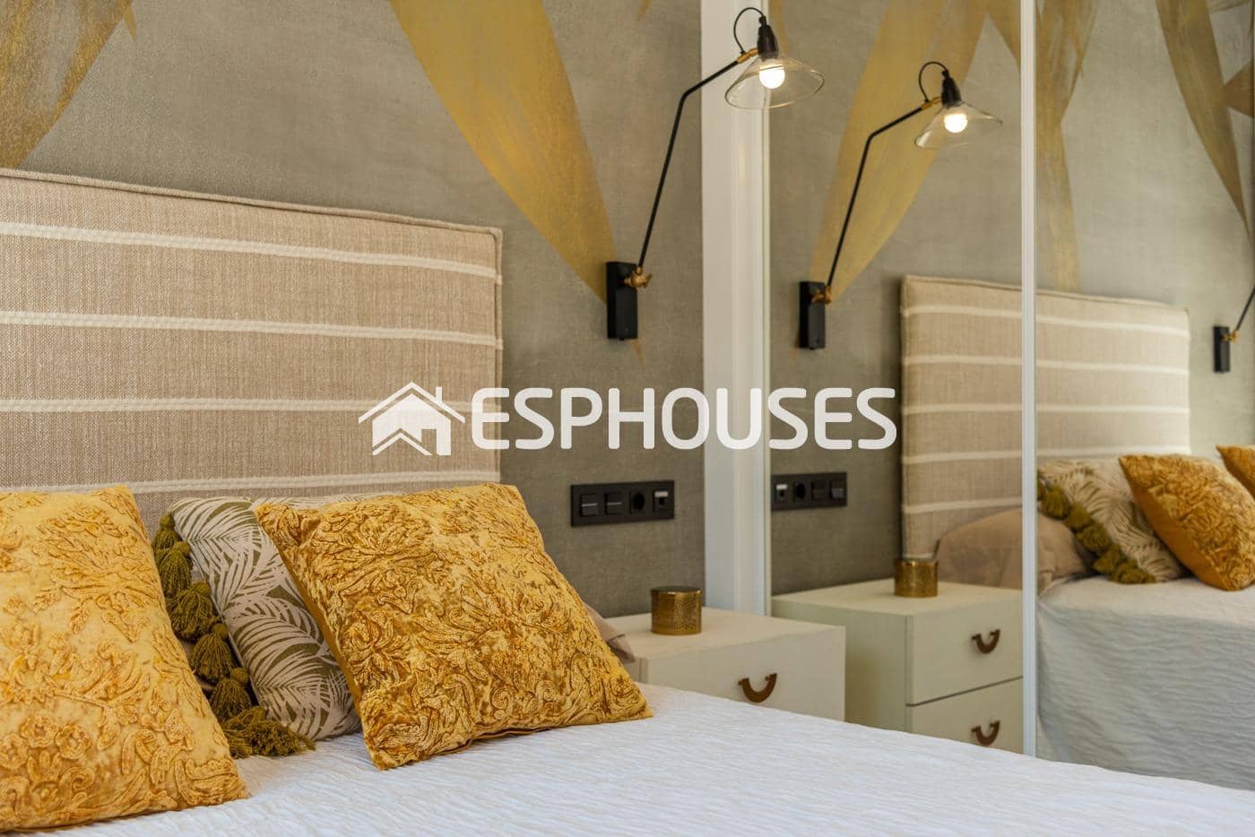 3 sovrum Lägenhet till salu i Torrevieja med pool - 290 000 € (Ref: 9445035)