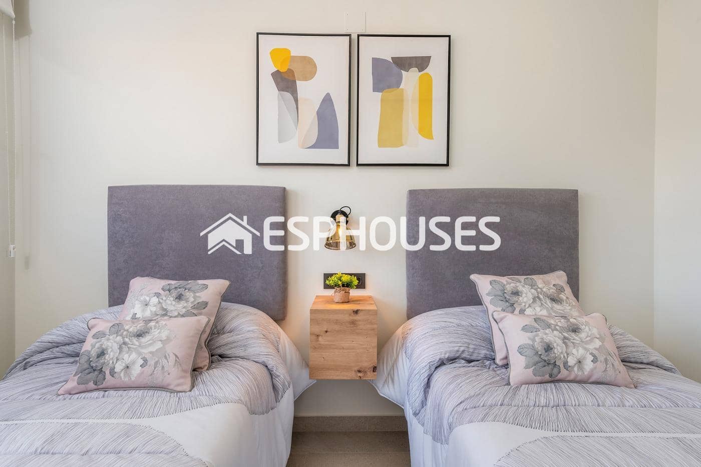 3 slaapkamer Appartement te koop in Torrevieja met zwembad - € 325.000 (Ref: 9445036)