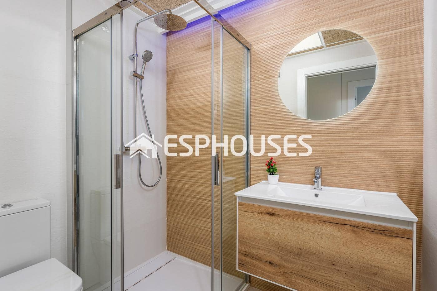 3 slaapkamer Appartement te koop in Torrevieja met zwembad - € 325.000 (Ref: 9445036)