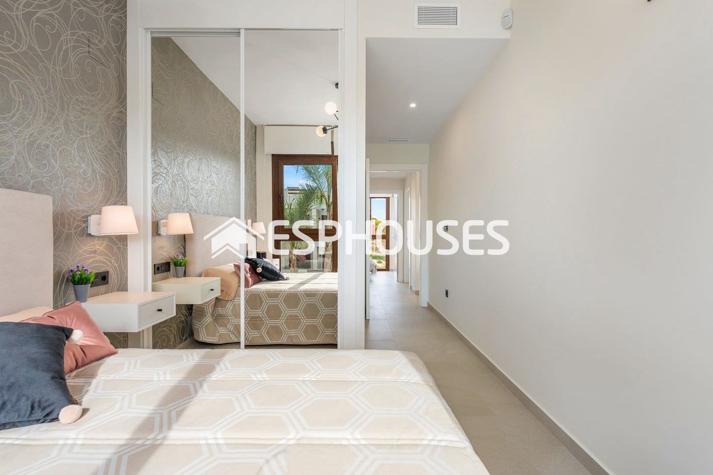 3 soveværelse Penthouse til salg i Torrevieja med swimmingpool - € 325.000 (Ref: 9445036)