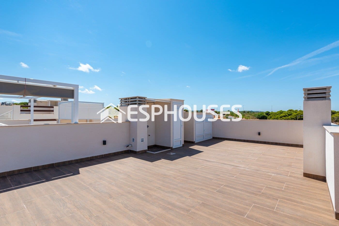 3 soveværelse Penthouse til salg i Torrevieja med swimmingpool - € 325.000 (Ref: 9445036)