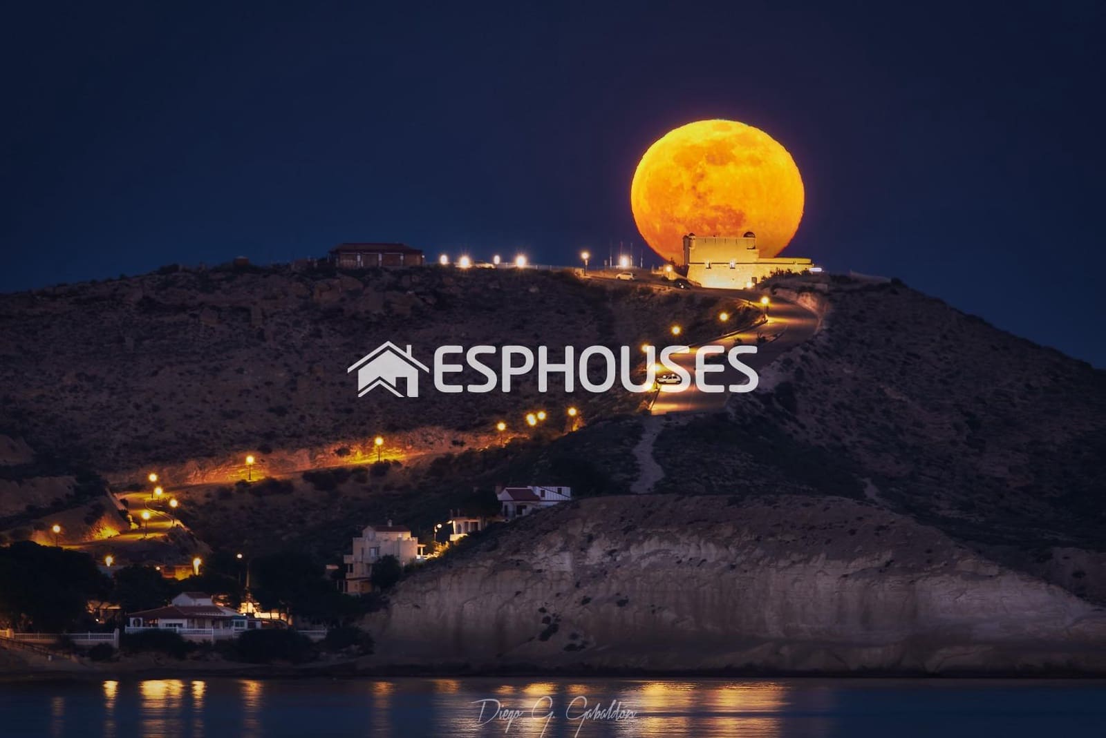 3 Zimmer Villa zu verkaufen in San Juan de los Terreros mit Pool Garage - 495.000 € (Ref: 9445047)