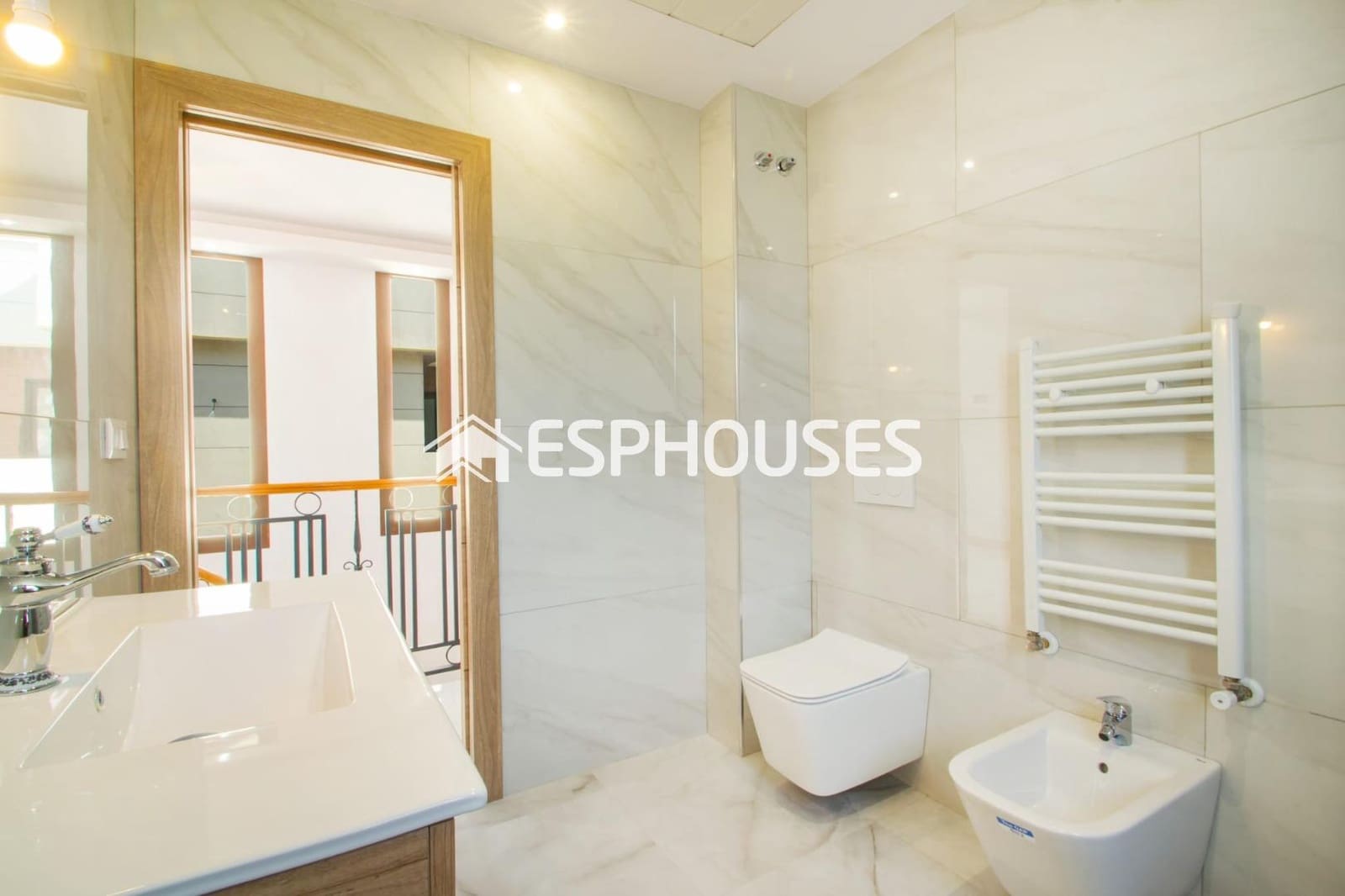 4 slaapkamer Villa te koop in Finestrat met zwembad - € 850.000 (Ref: 9445055)