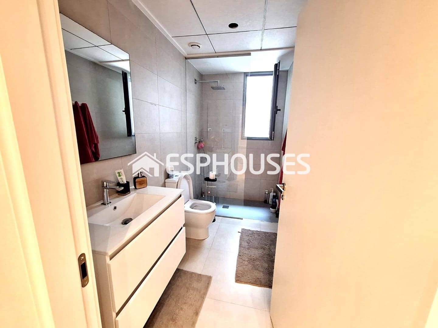 2 sypialnia Apartament na sprzedaż w Guardamar del Segura z basenem garażem - 329 000 € (Ref: 9445060)