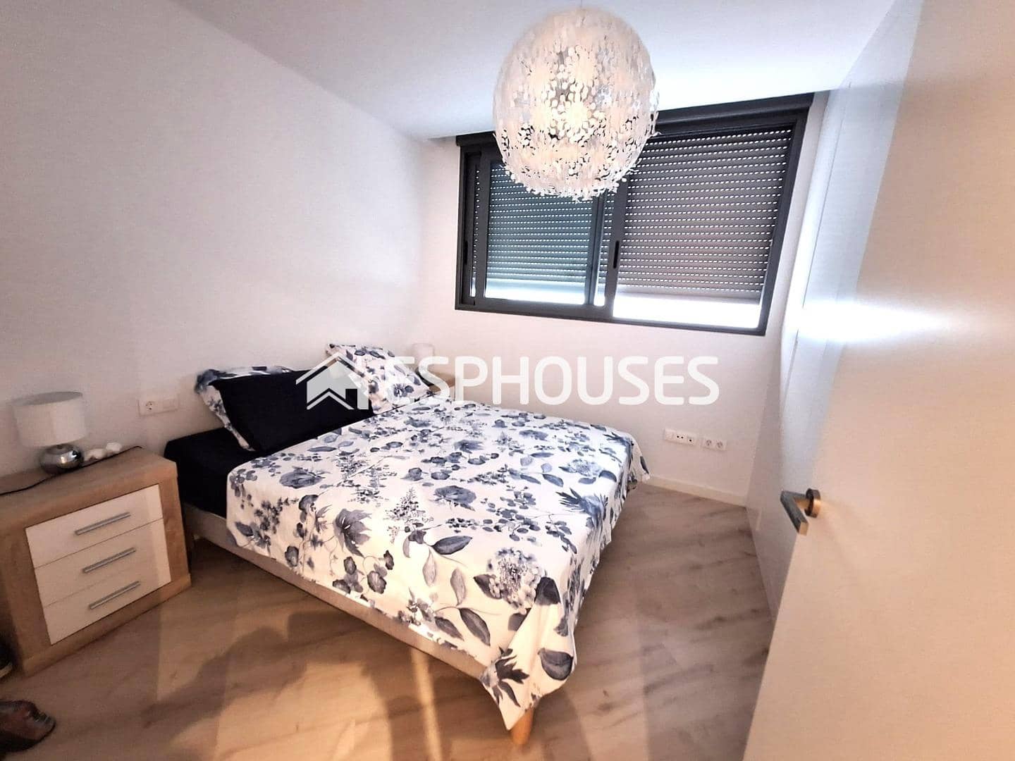 2 sypialnia Apartament na sprzedaż w Guardamar del Segura z basenem garażem - 329 000 € (Ref: 9445060)