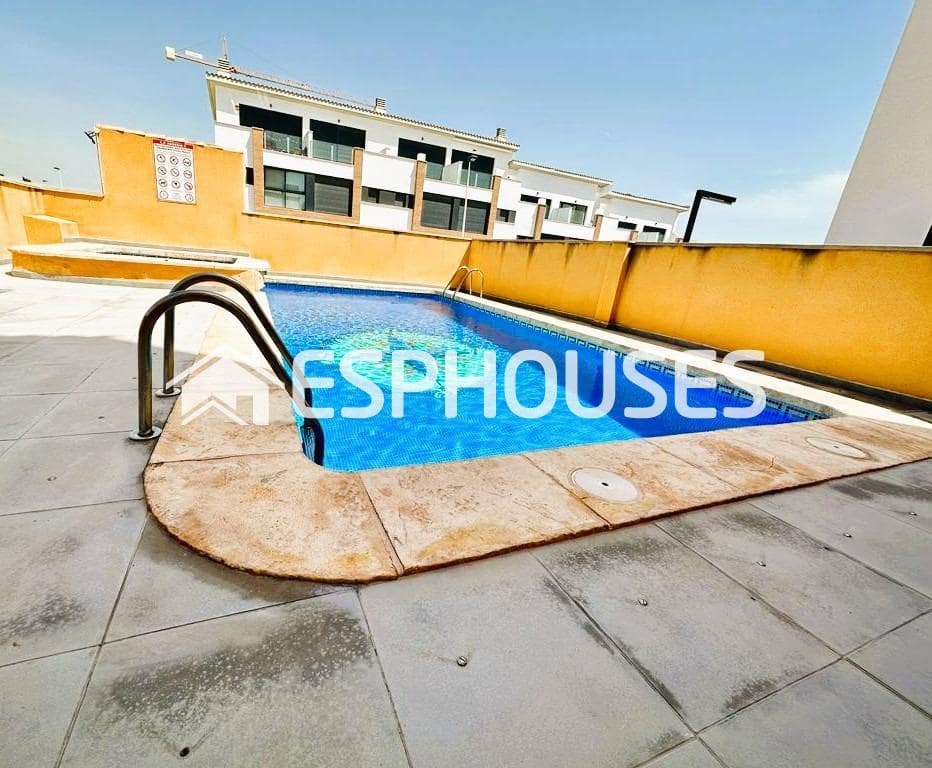 3 Zimmer Bungalow zu verkaufen in Guardamar del Segura mit Pool Garage - 249.000 € (Ref: 9445061)