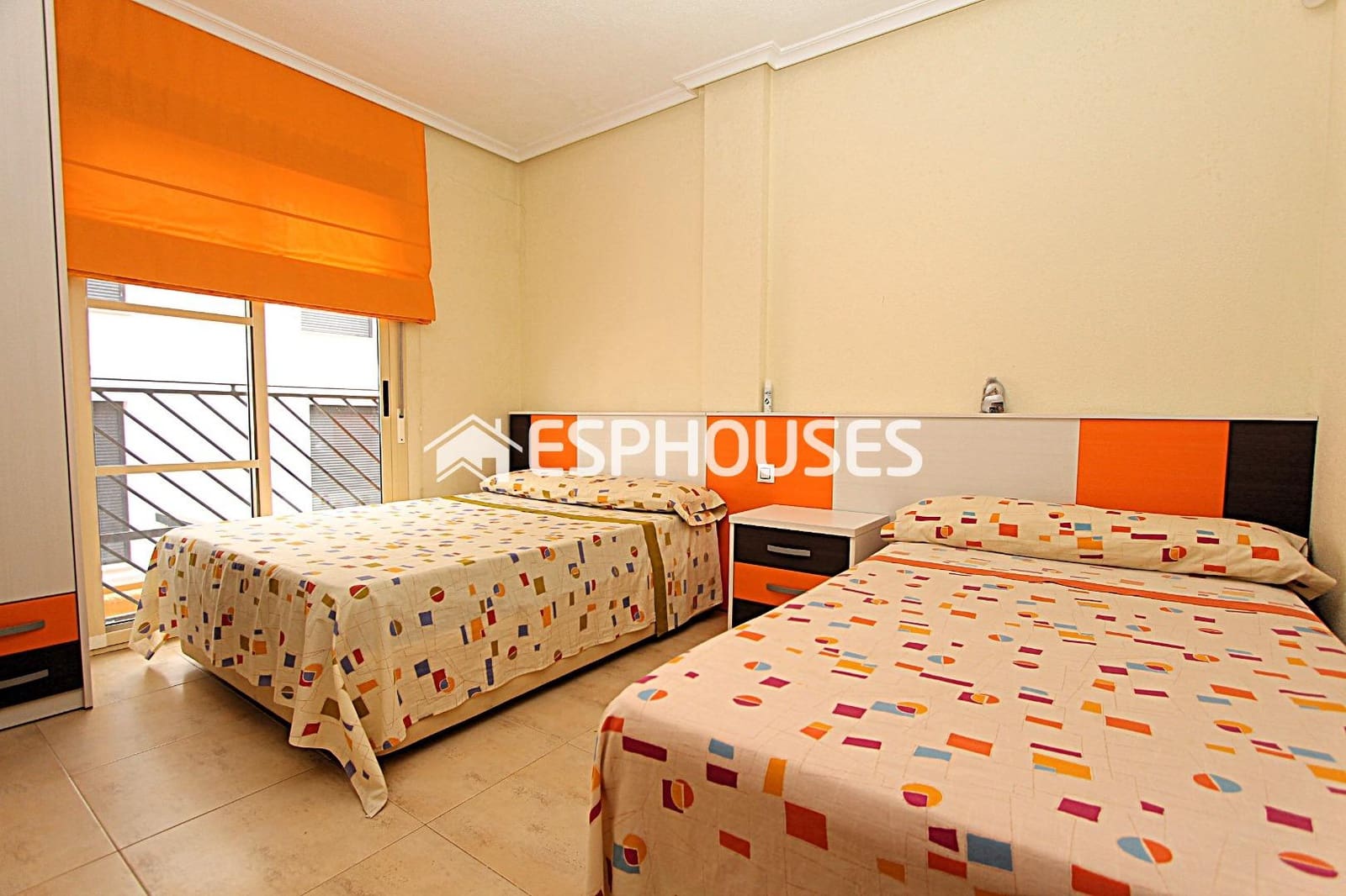 3 Zimmer Bungalow zu verkaufen in Guardamar del Segura mit Pool Garage - 249.000 € (Ref: 9445061)