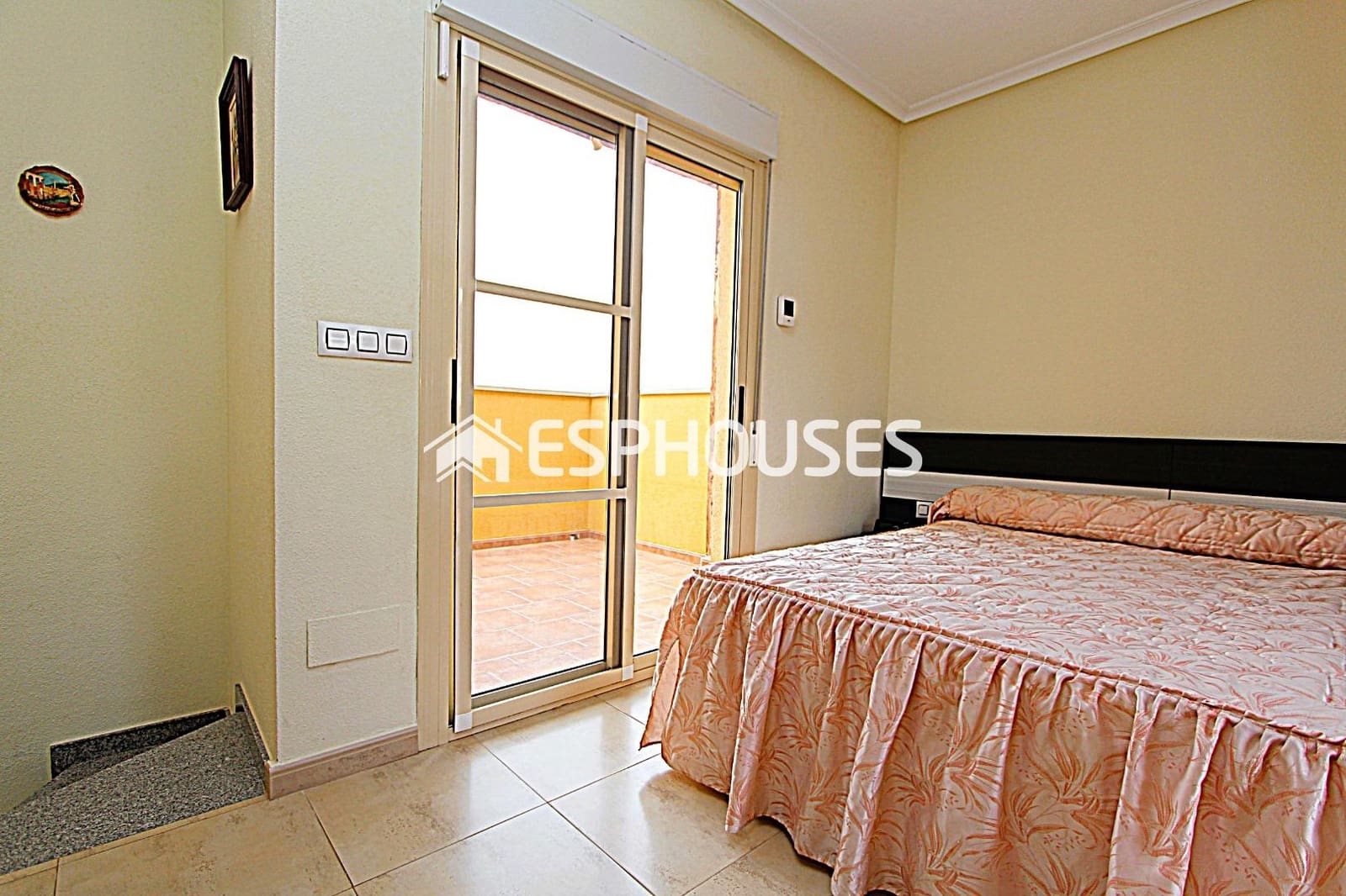 3 Zimmer Bungalow zu verkaufen in Guardamar del Segura mit Pool Garage - 249.000 € (Ref: 9445061)