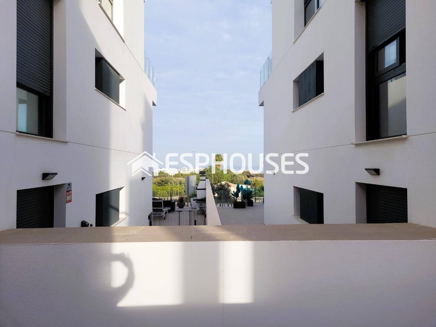 3 sypialnia Bungalow na sprzedaż w Guardamar del Segura z basenem garażem - 281 000 € (Ref: 9445062)