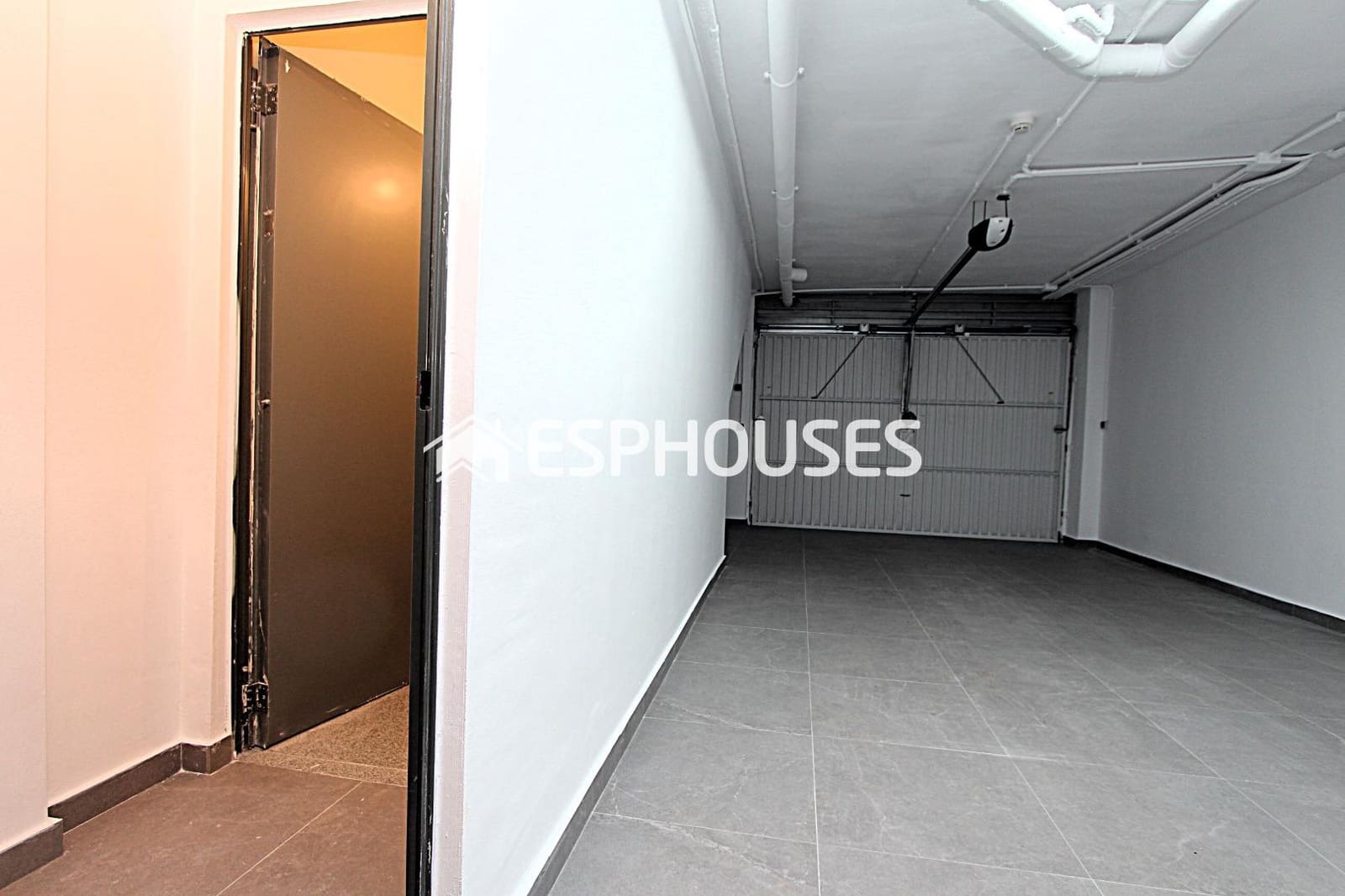 3 sypialnia Bungalow na sprzedaż w Guardamar del Segura z basenem garażem - 281 000 € (Ref: 9445062)