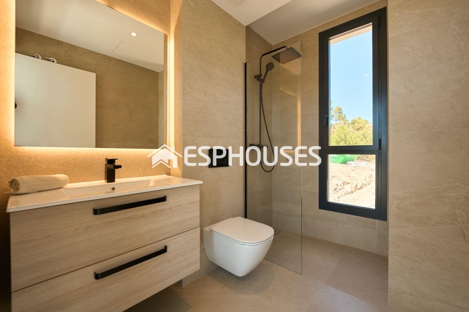 3 slaapkamer Villa te koop in Alfaz del Pi / L'Alfas del Pi met zwembad garage - € 760.000 (Ref: 9445064)