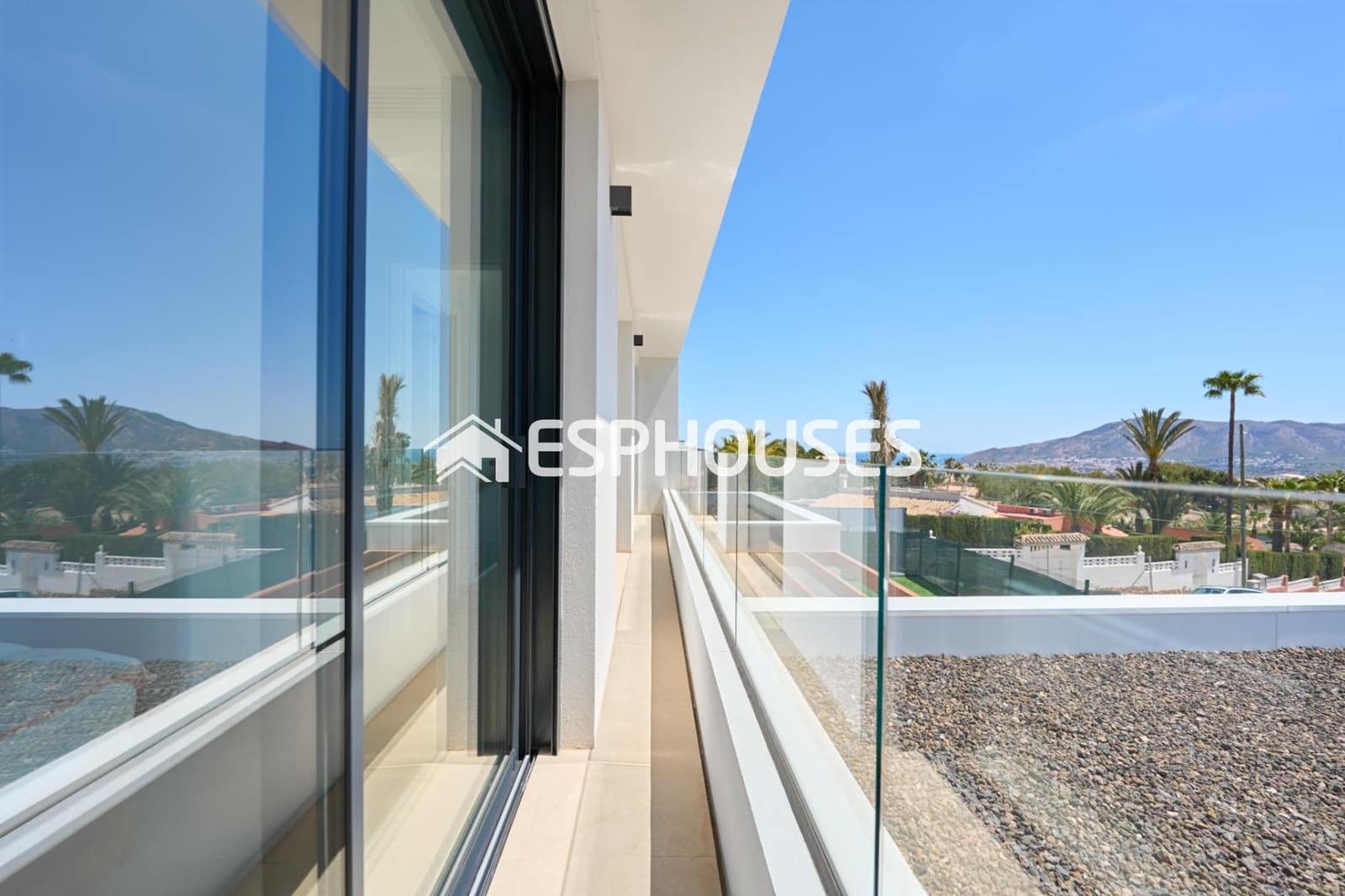 3 slaapkamer Villa te koop in Alfaz del Pi / L'Alfas del Pi met zwembad garage - € 760.000 (Ref: 9445064)