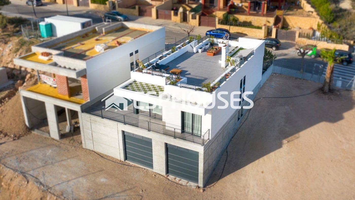 3 slaapkamer Villa te koop in Polop met zwembad garage - € 358.000 (Ref: 9445067)