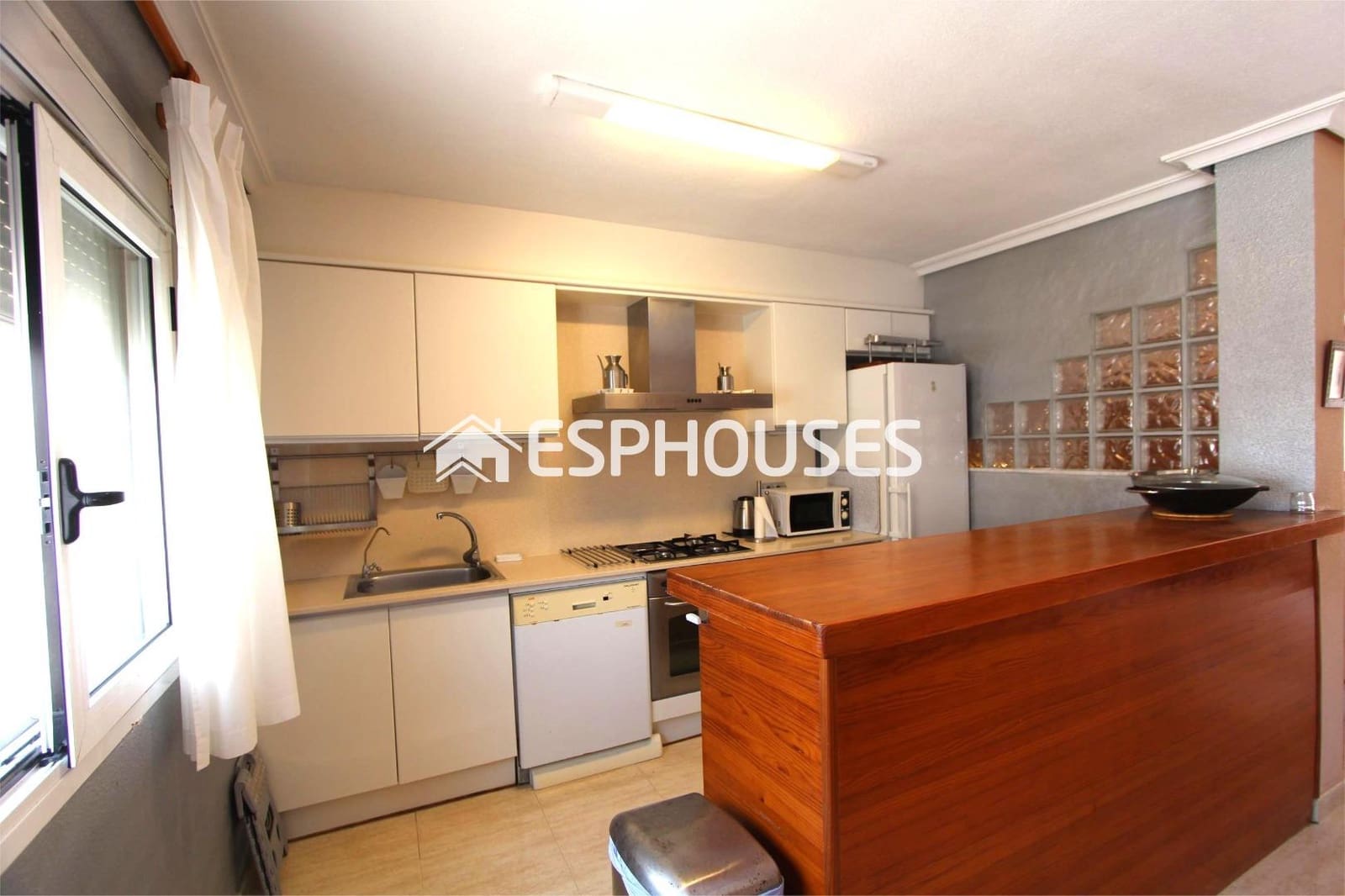 3 sovrum Bungalow till salu i Guardamar del Segura med garage - 299 000 € (Ref: 9445068)