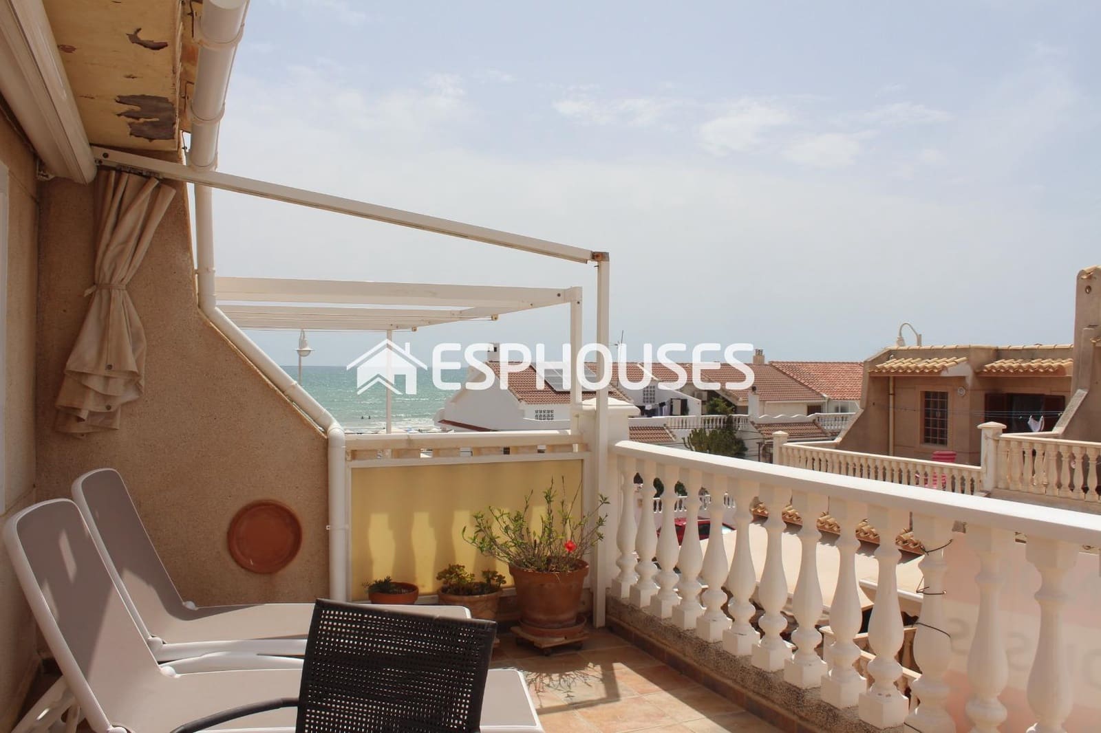 3 sovrum Bungalow till salu i Guardamar del Segura med garage - 299 000 € (Ref: 9445068)