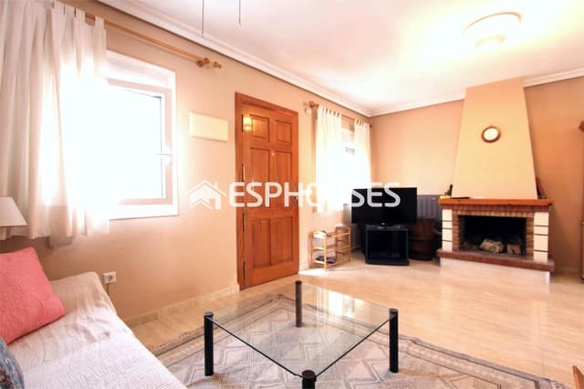 3 makuuhuone Bungalow myytävänä paikassa Guardamar Playa, Guardamar del Segura mukana 
autotalli - 299 000 € (Ref: 9445068)